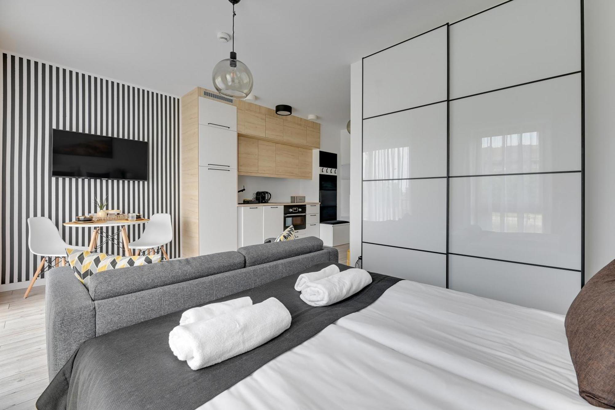 Nadmotlawie Riverside - Parking, Sauna & Gym By Downtown Lejlighed *